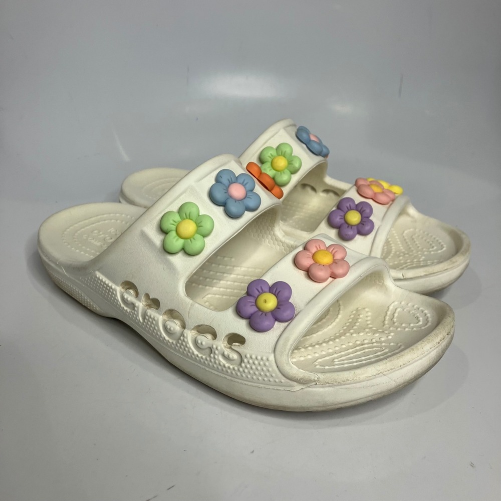 Crocs classic sandals slides flower jibbitz women's size 8 white beach casual